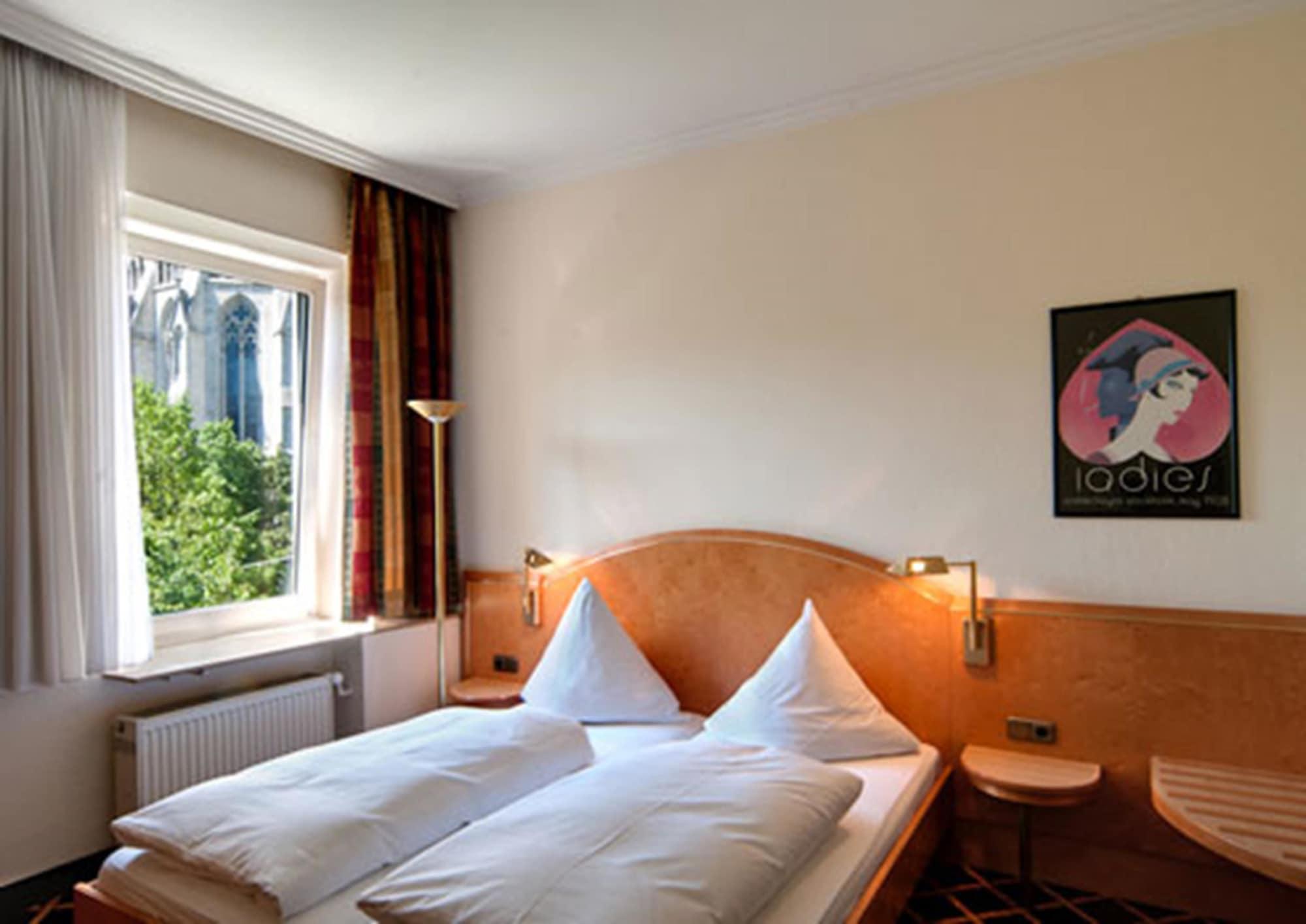 St Paul Hotel Munich Exterior photo